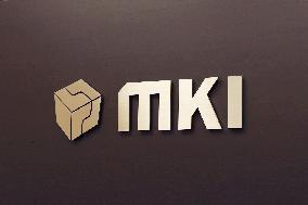 Mitsui Information signage and logo